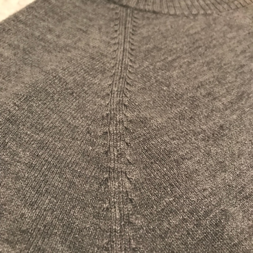French Connection sweater - Picture 2 of 6